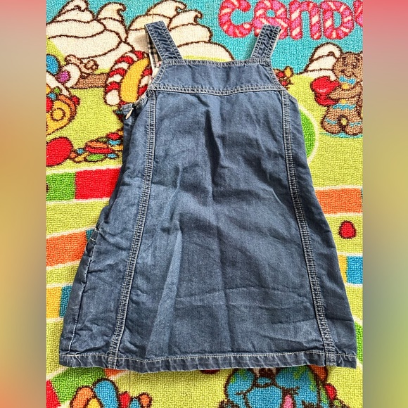 Burberry toddler girls ๐ง set. - Picture 3 of 11